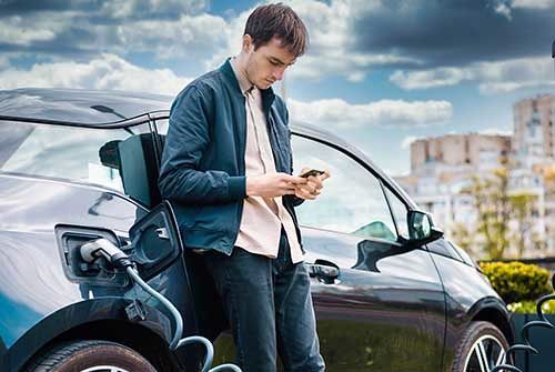 Cómo ahorrar al máximo si se tiene un coche eléctrico