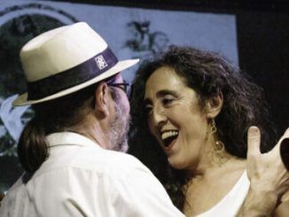 Hoy viernes la Historia del Bolero y la Trova en Santander con «A DOS TROVANDO»